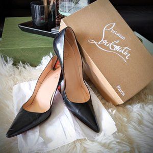 SOLD!!! CHRISTIAN LOUBOUTIN Decoltissimo 100MM